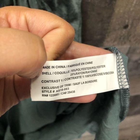 NWT Anthropologie Meadow Rue Quincy Tee Top - Picture 9 of 9